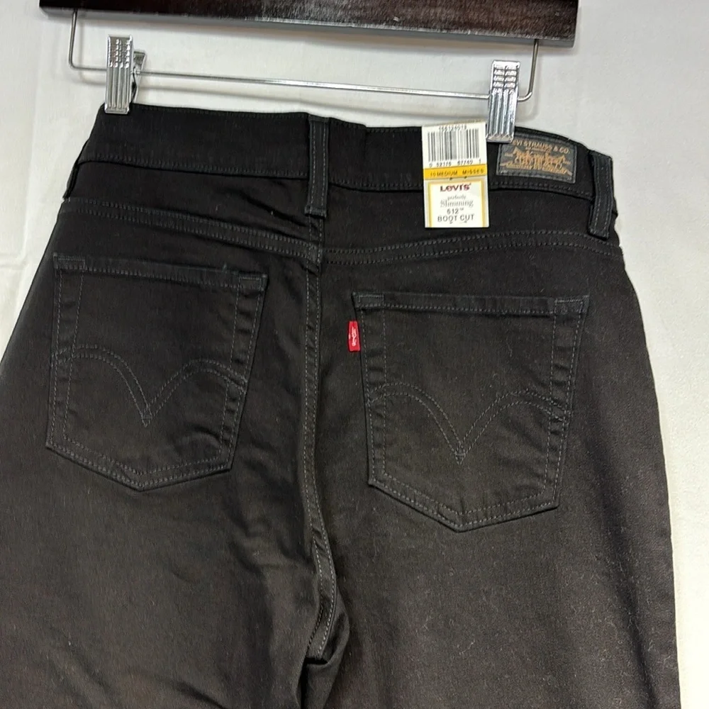 Levi’s 512 perfectly slimming flatten bootcut figure enhance Black Jeans - Picture 8 of 10